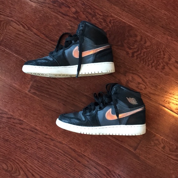 jordan 1 mid - Picture 2 of 4